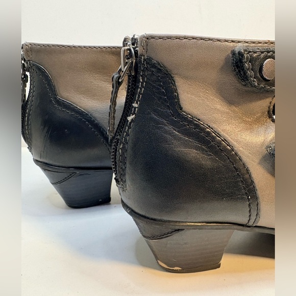 Earth Shoes Serano Mary Jane Heels Black and Gray Women's strappy Ankle Boots - Picture 6 of 15